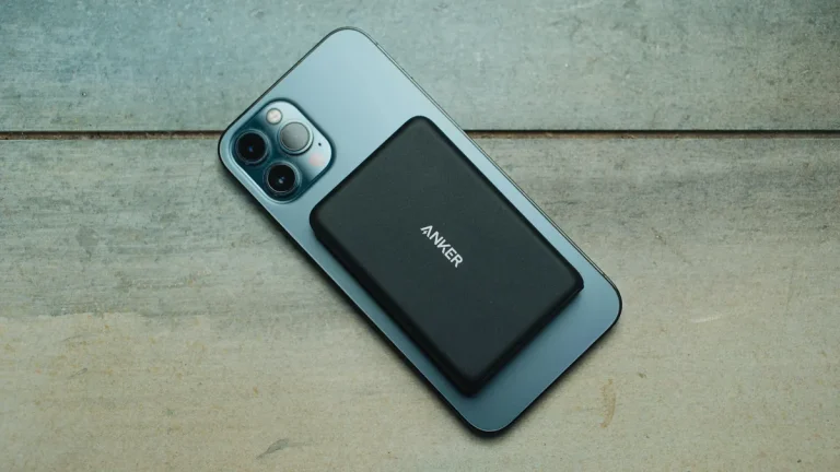 3 motive pentru care voi folosi cu adevarat noua baterie externa pentru iPhone de la Anker